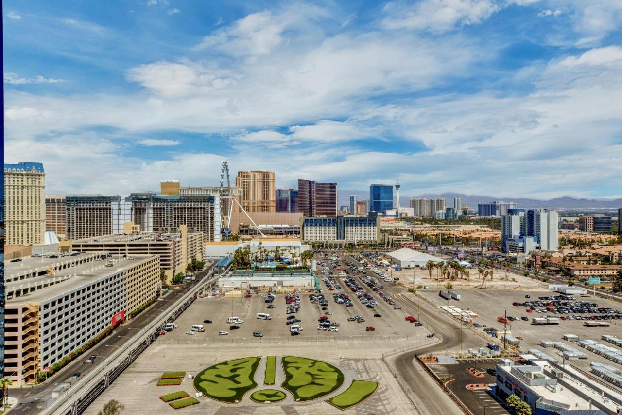 Strip View Balcony Suites - No Resort Fee ! Las Vegas Exterior foto