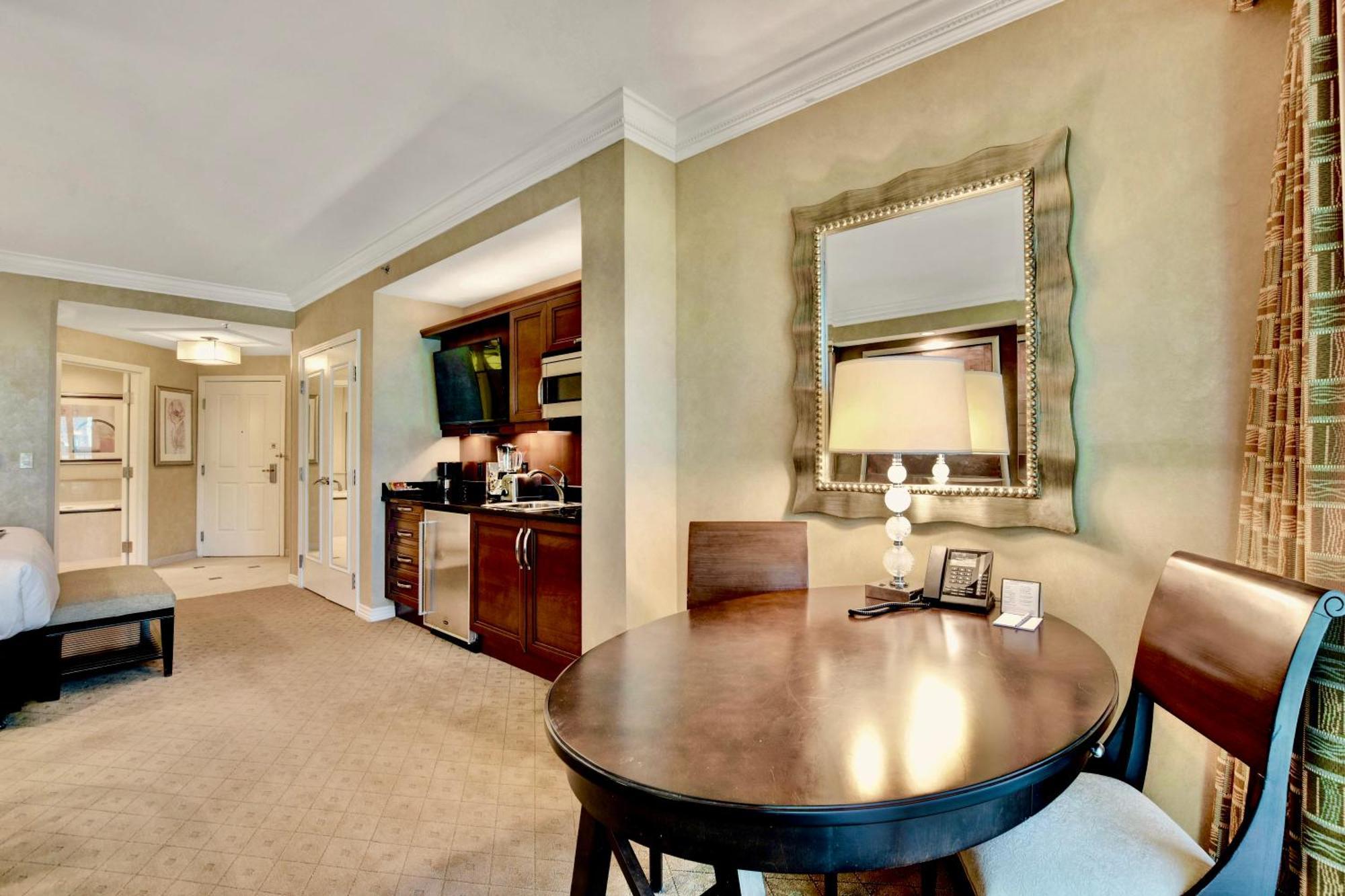 Strip View Balcony Suites - No Resort Fee ! Las Vegas Exterior foto